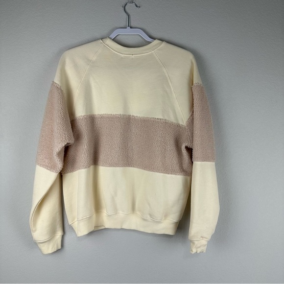 Donni. Beige Tan Eco-Fleece Sherpa Long Sleeve Crew Pullover Sweatshirt Medium - Picture 2 of 5